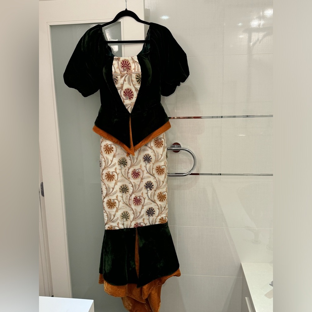 Very nice dress different style costume dress